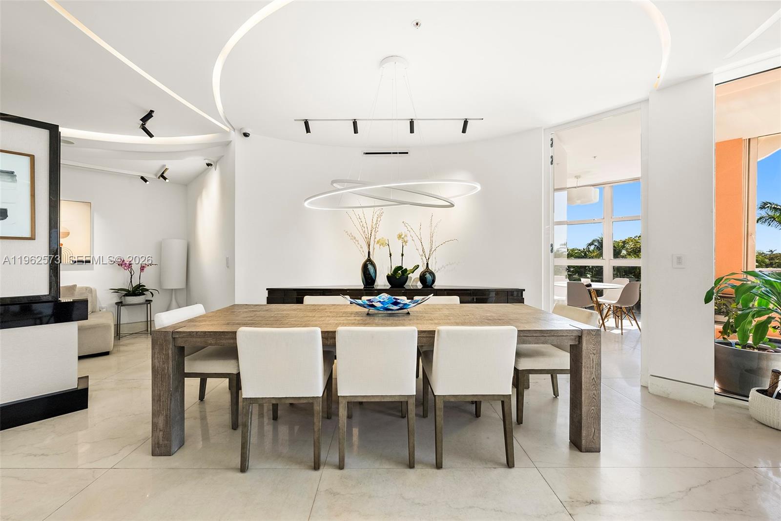 LAKE VILLA THREE CONDO - Residential