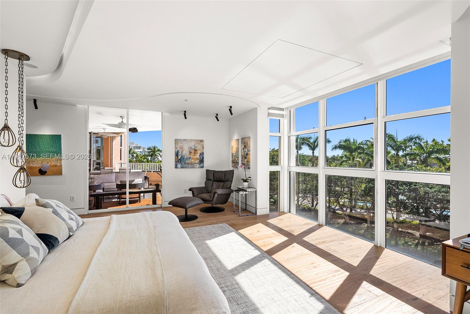 LAKE VILLA THREE CONDO - Residential