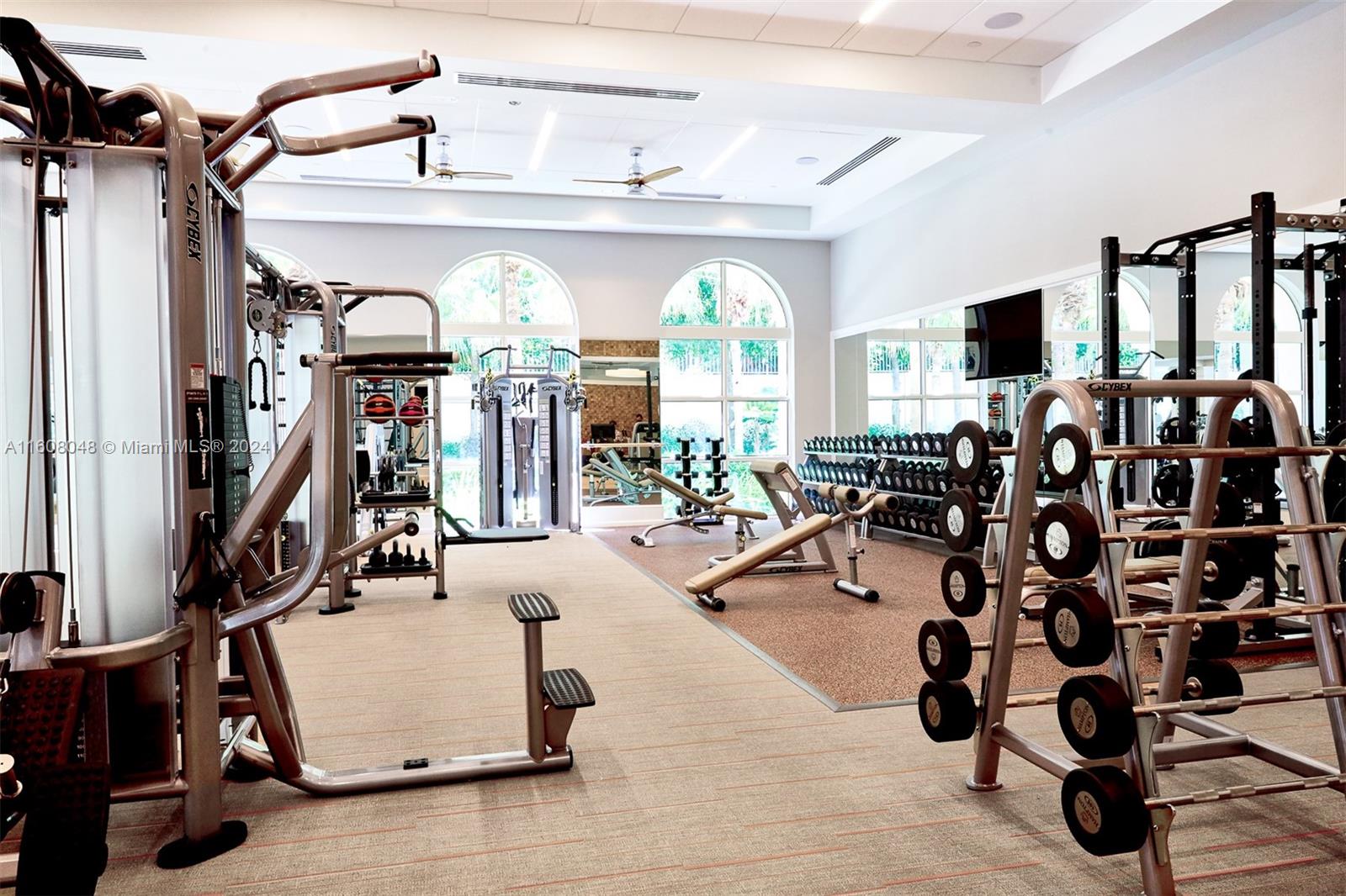 RESORT VILLA ONE CONDO - Residential Lease