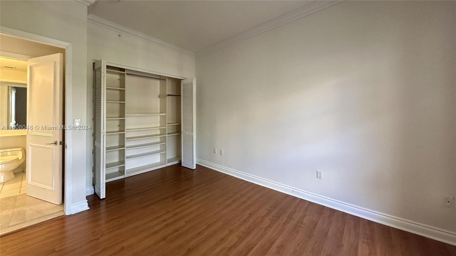 RESORT VILLA ONE CONDO - Residential Lease