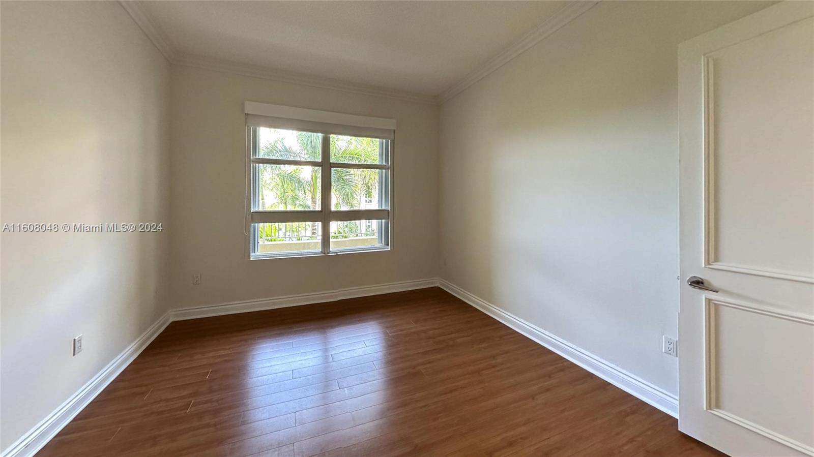 RESORT VILLA ONE CONDO - Residential Lease