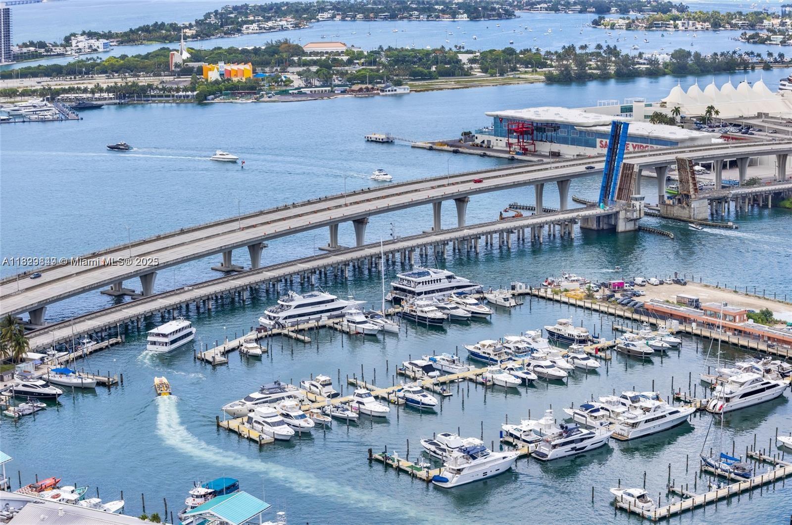 VIZCAYNE NORTH CONDO - Residential Lease