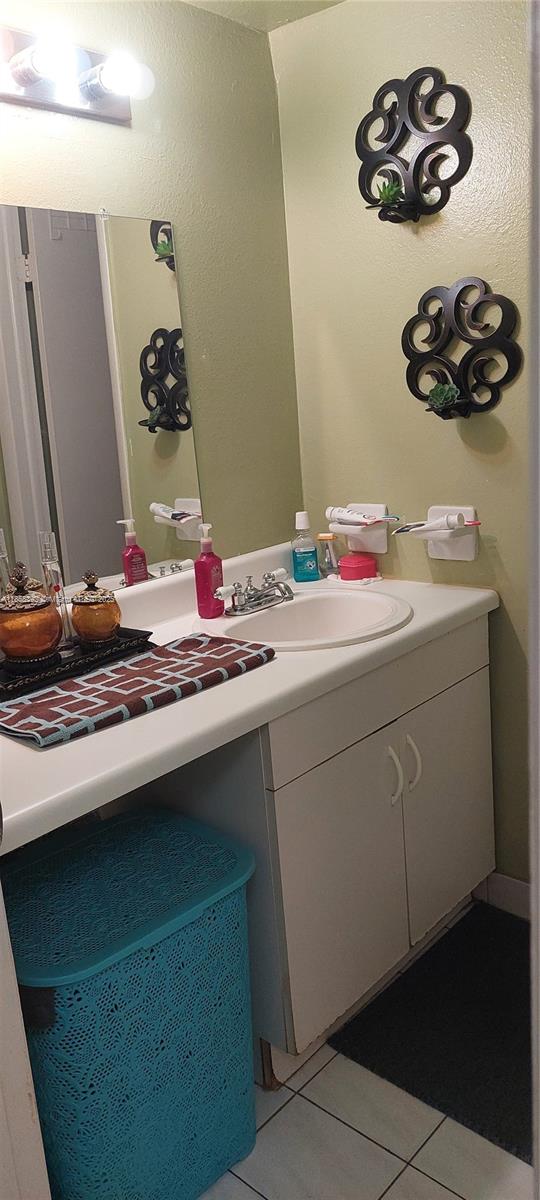 Spacious 1-bed, 1-bath unit with an enclosed balcony overlooking the pool area. The unit is occupied by a long-time tenant willing to live here forever (suitable for an investor). This community is centrally located close to grocery stores, pharmacy, restaurants, mall and the Palmetto Expressway. Since the Association has no reserves, minimum down payment for conventional financing is 25% or higher.