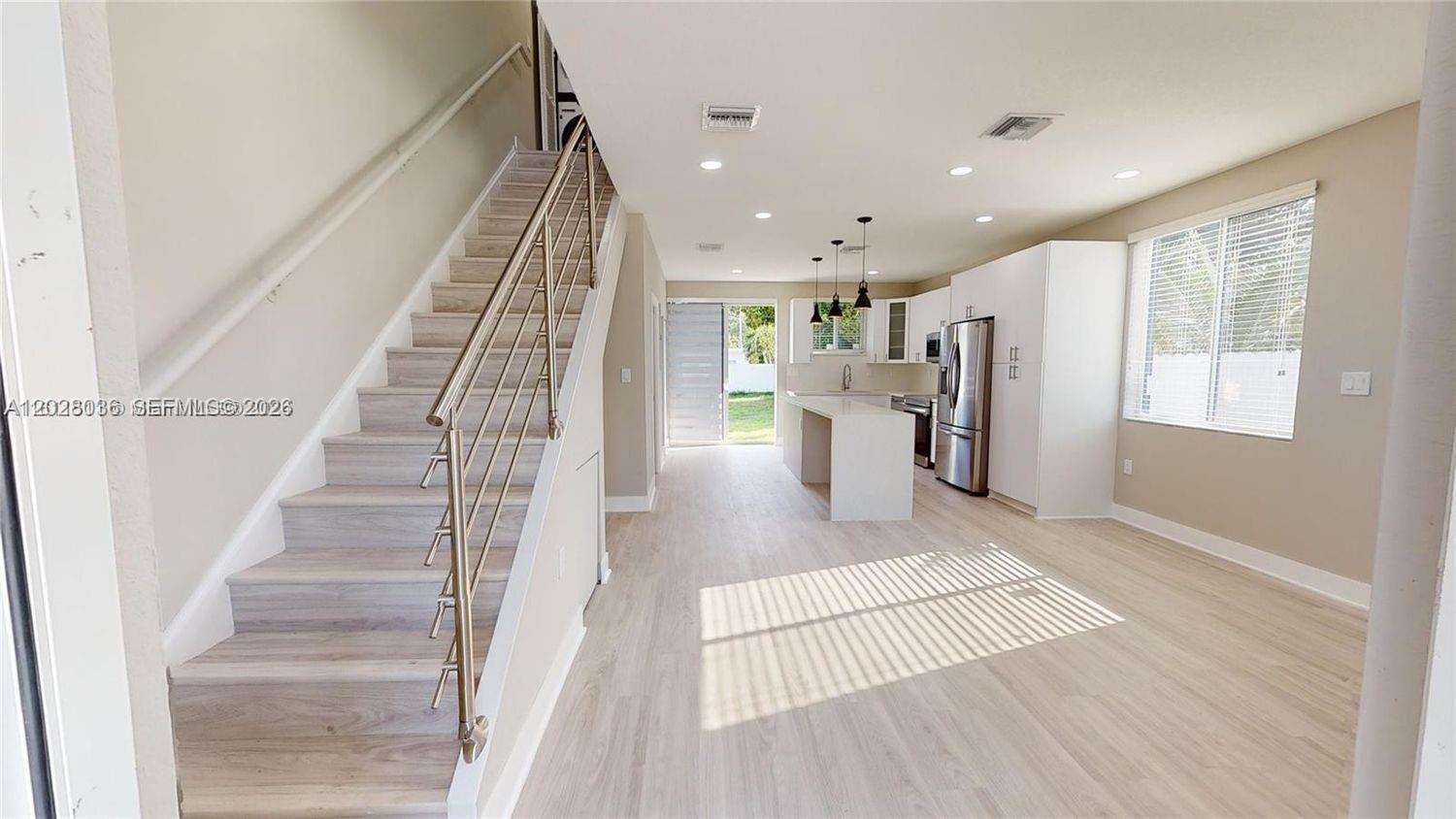 1284 NE 111th St - Image 1