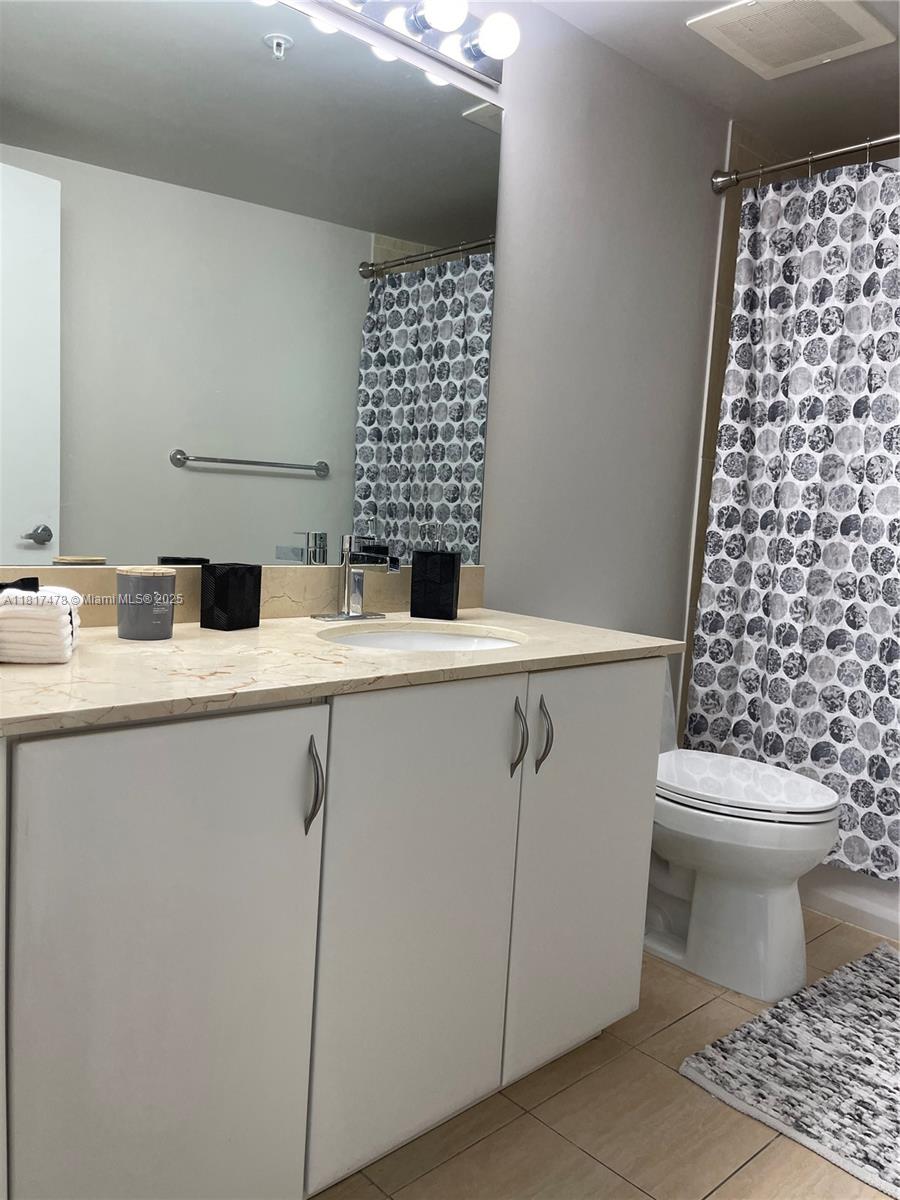 OPERA TOWER CONDO - Residential