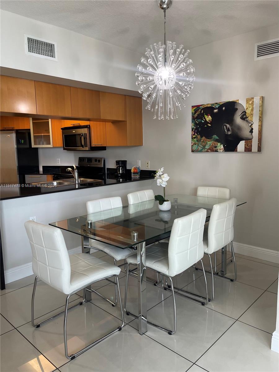 1750 N Bayshore Dr 1414