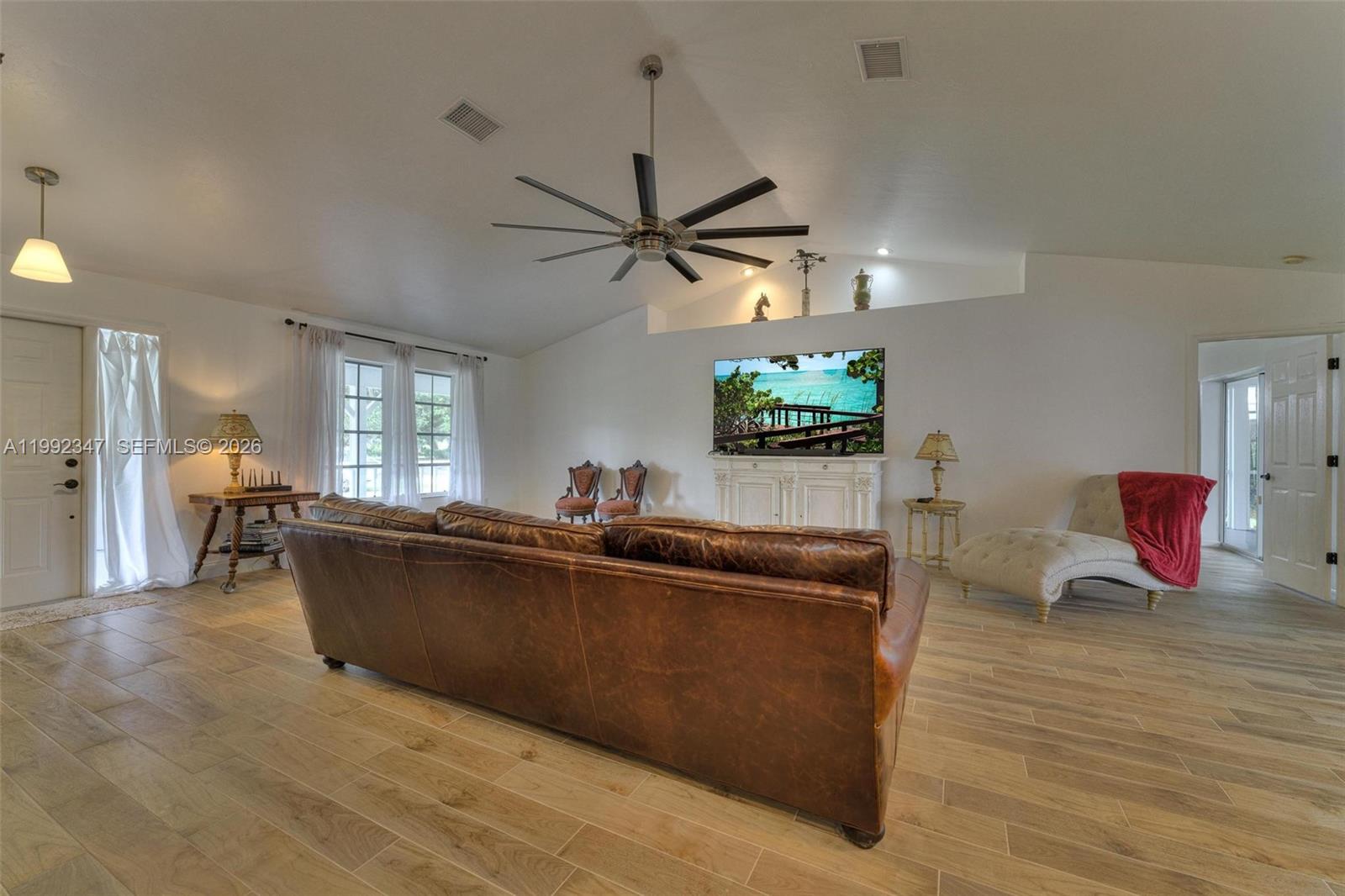 1270 Riverbend Drive