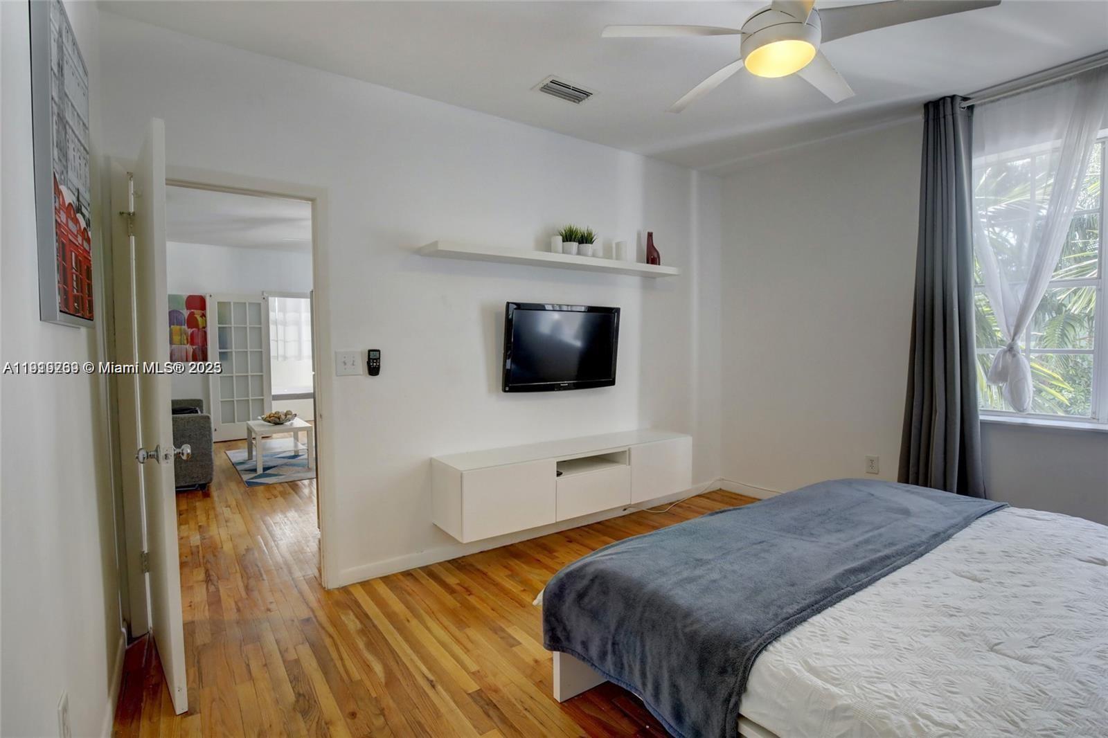 ARVILLA CONDO - Residential