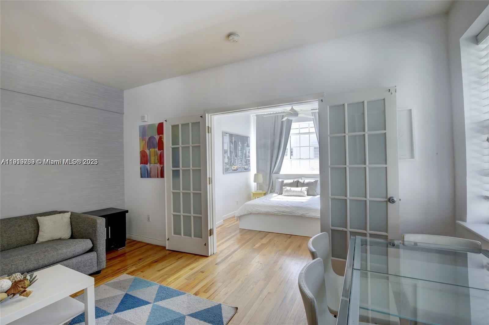 ARVILLA CONDO - Residential