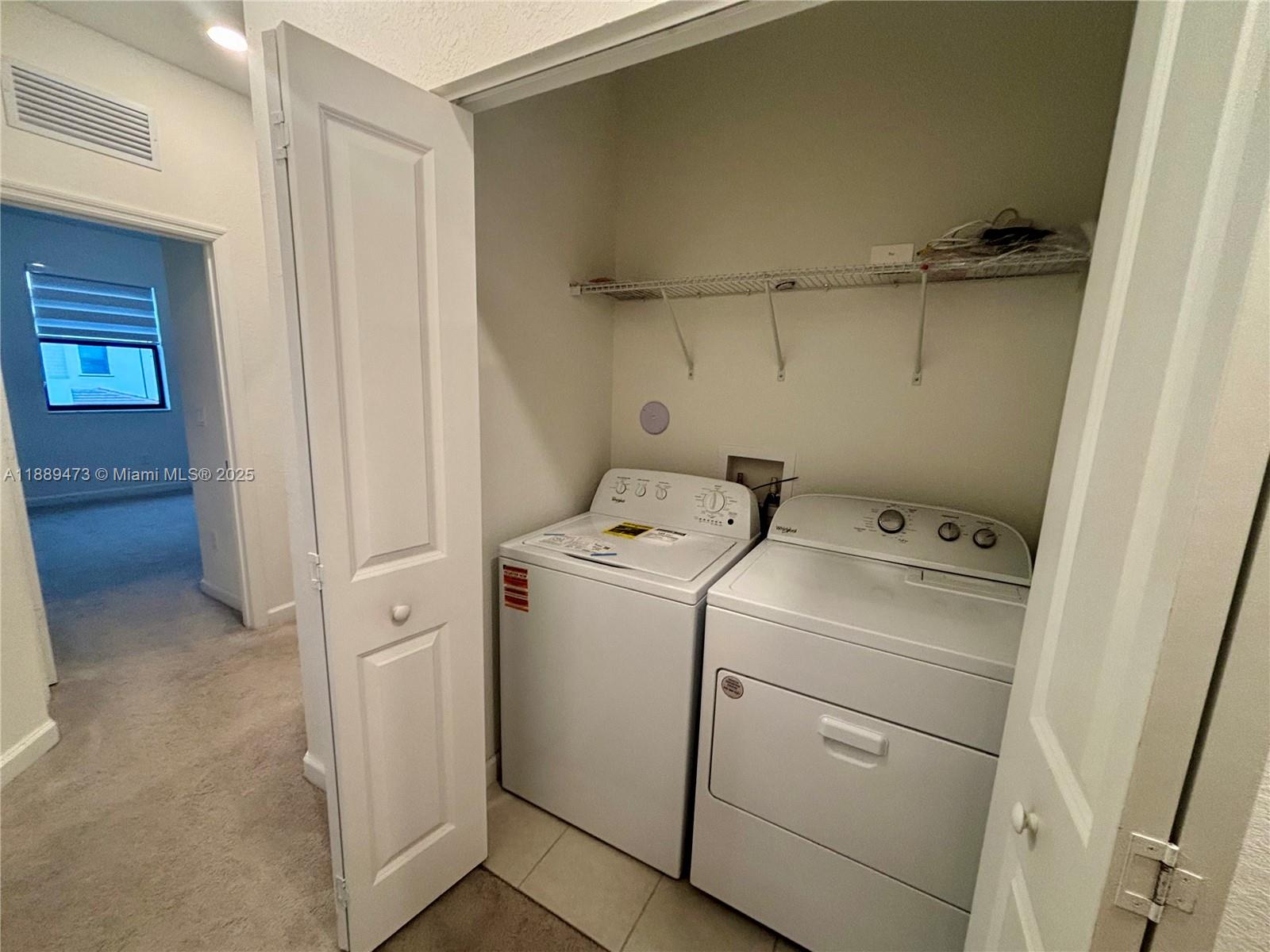UNITED STATES - Residential Lease