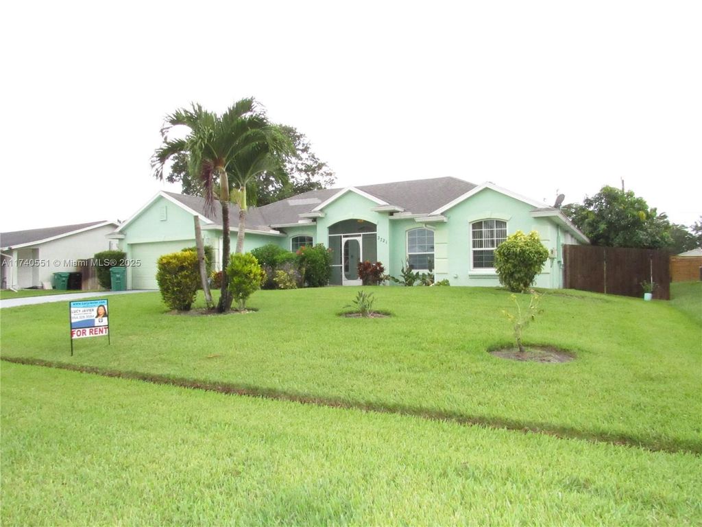 Photo of 2721 SW Pierson Rd, Port Saint Lucie, FL 34953 (MLS # A11740551)