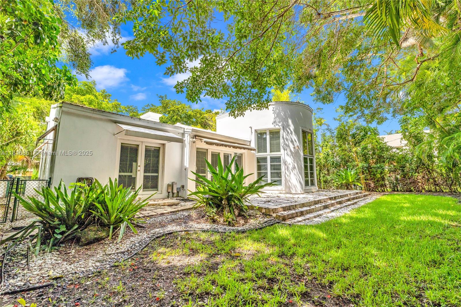 CORAL GABLES COUNTRY CLUB - Residential