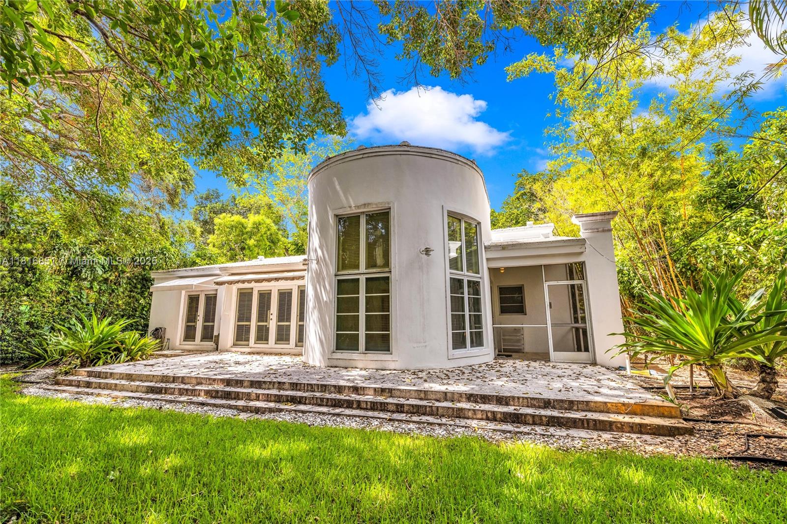 CORAL GABLES COUNTRY CLUB - Residential