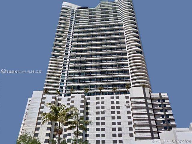 Rental Property at 60 Sw 13 St 3806, Miami, Broward County, Florida - Bedrooms: 2 
Bathrooms: 3  - $4,000 MO.