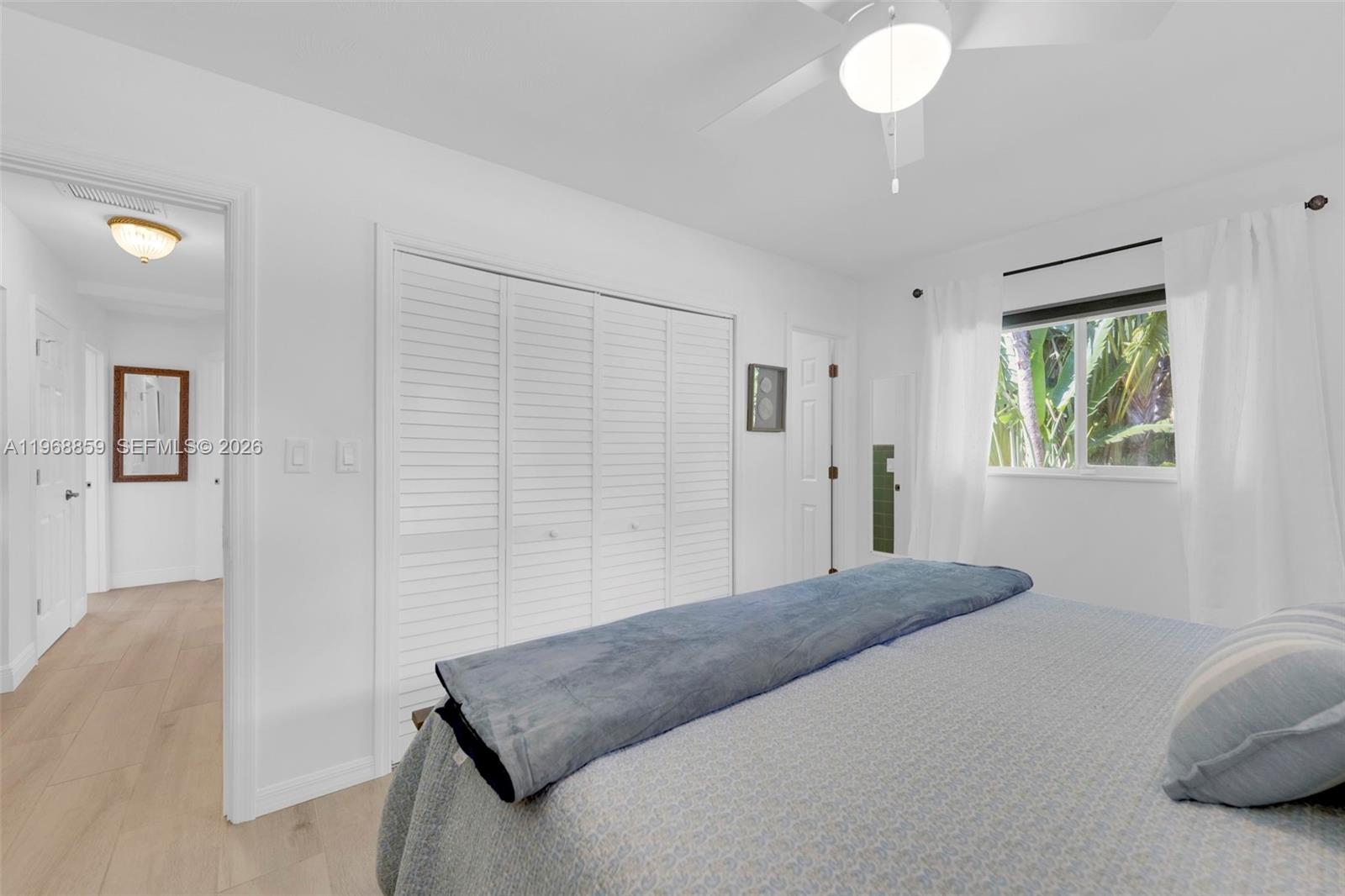 PARADISE SHORES - Residential