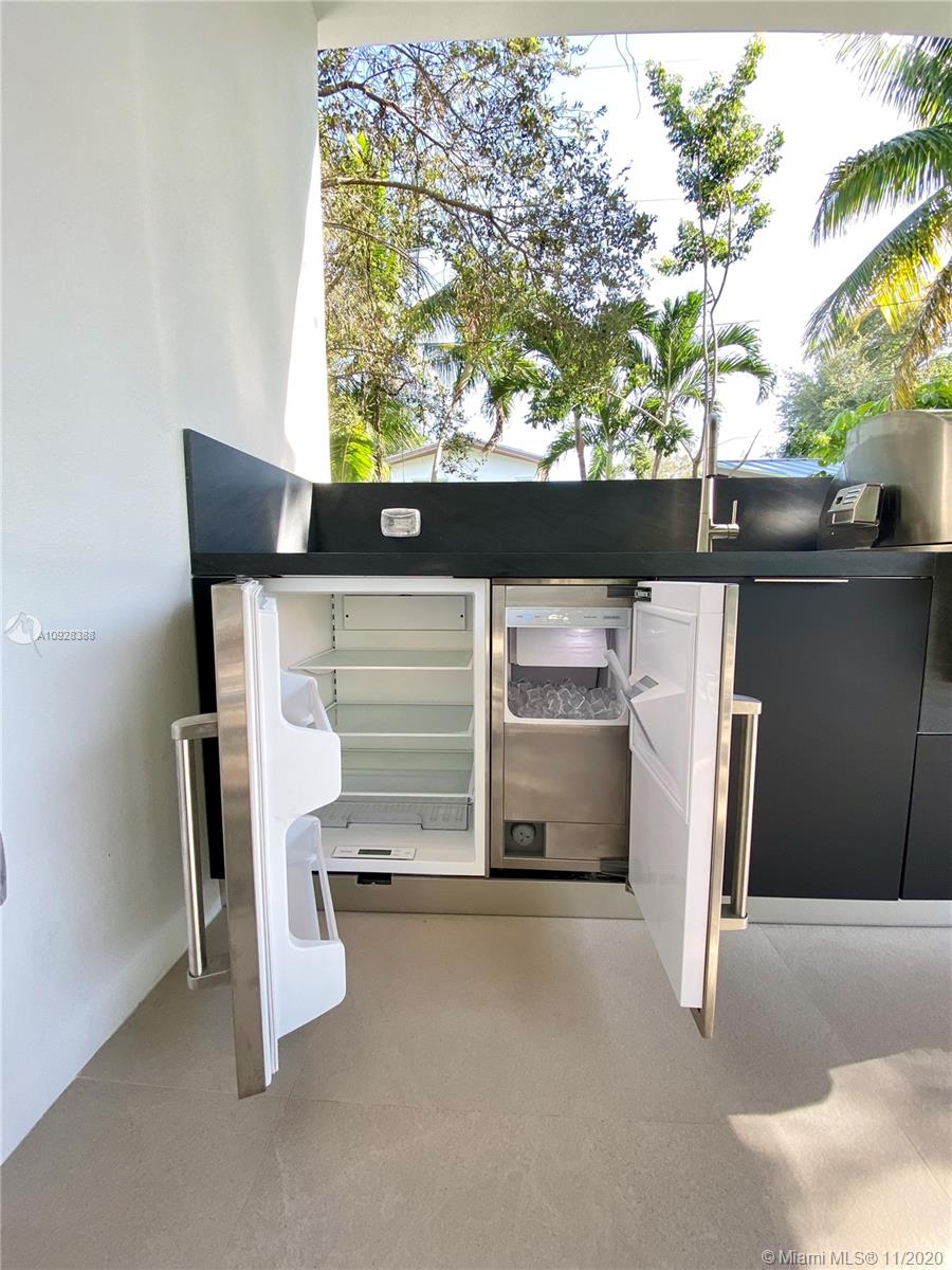 PALM MIAMI HEIGHTS REV - Residential