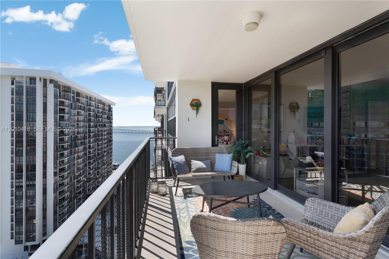 1901 Brickell Ave B1809