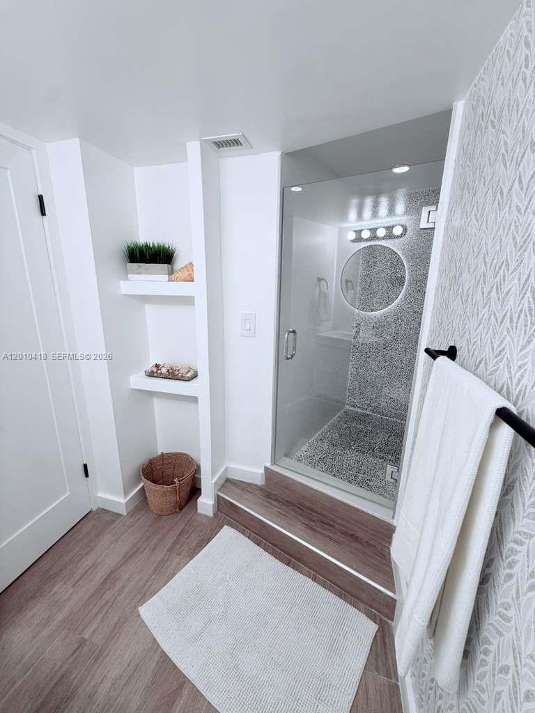 1901 Brickell Ave B1809