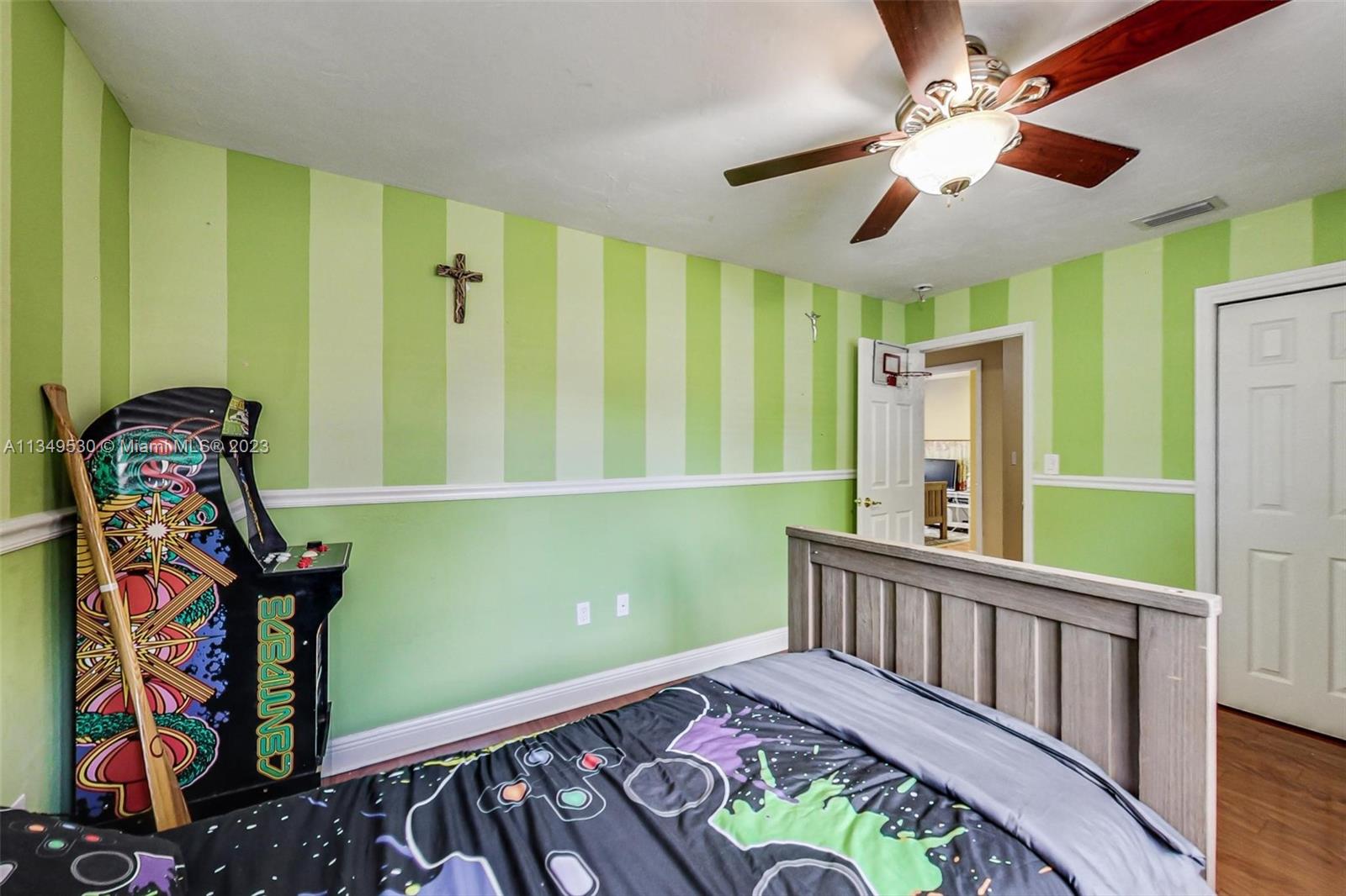 KENDALE SOUTH SEC 3 PART - Residential