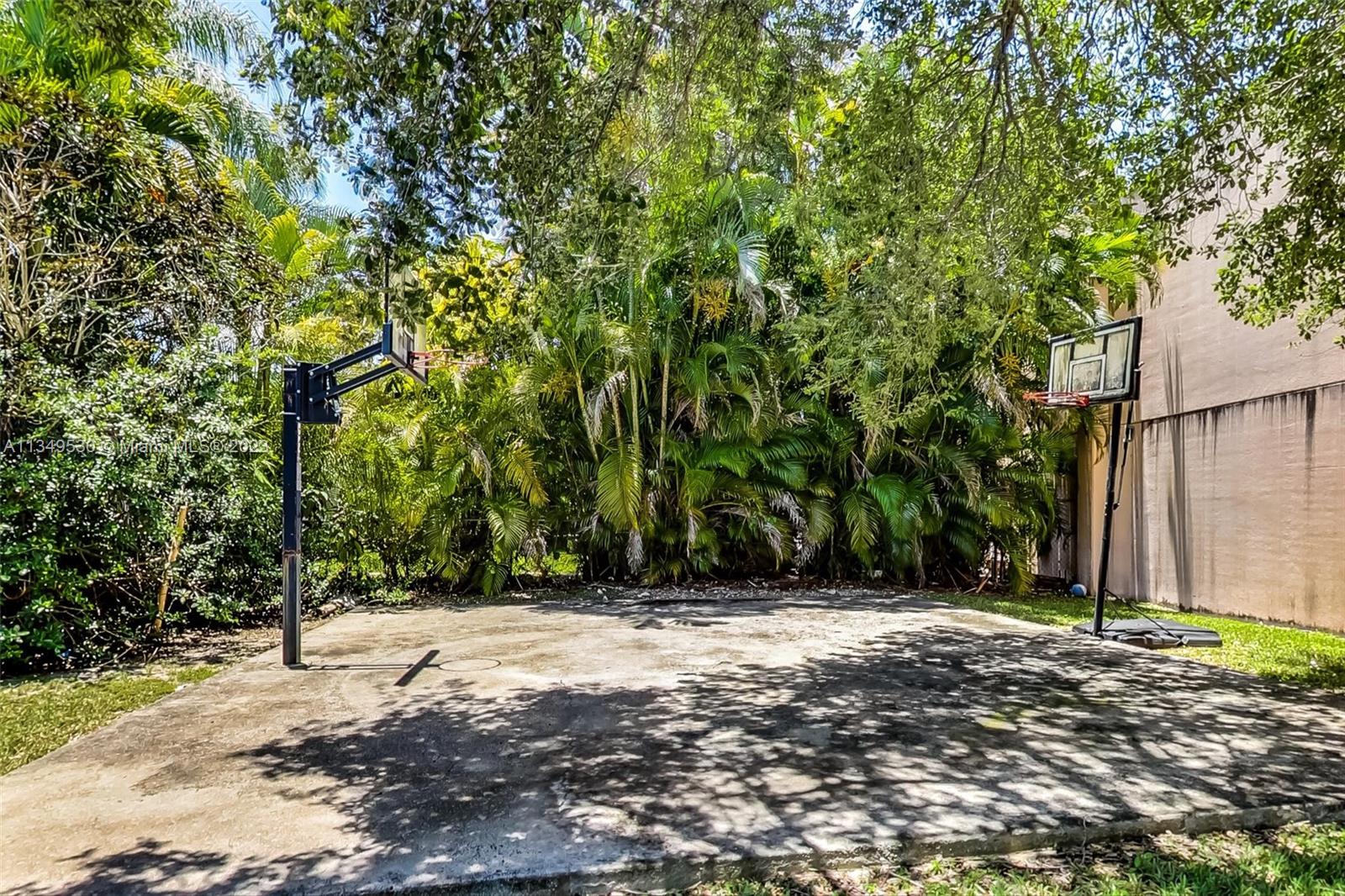 KENDALE SOUTH SEC 3 PART - Residential