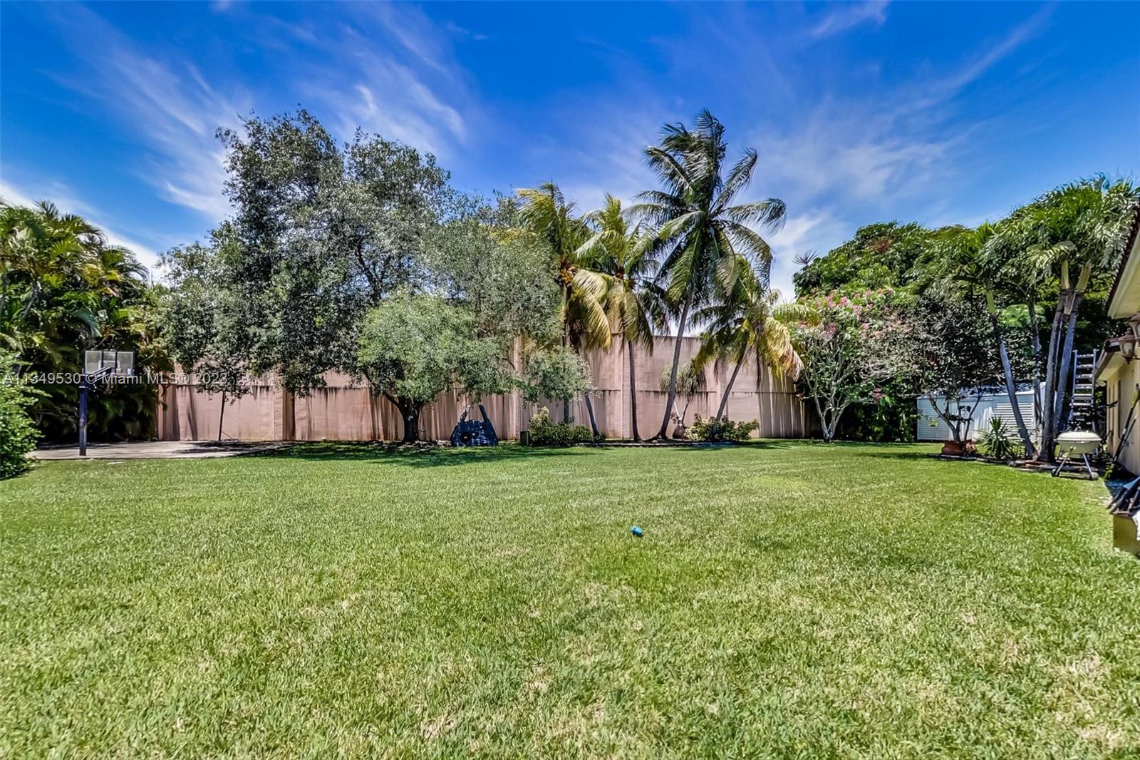 KENDALE SOUTH SEC 3 PART - Residential