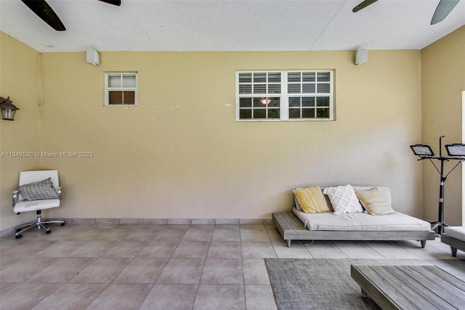 KENDALE SOUTH SEC 3 PART - Residential