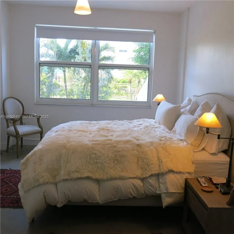 Key Biscayne, Florida 33149, United States, 1 Bedroom Bedrooms, ,2 BathroomsBathrooms,Residential,Active,255270