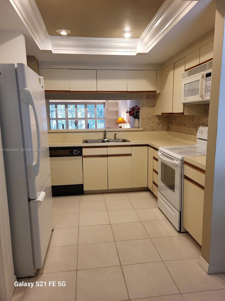 SEASCAPE I CONDOMINIUM BLD - Residential