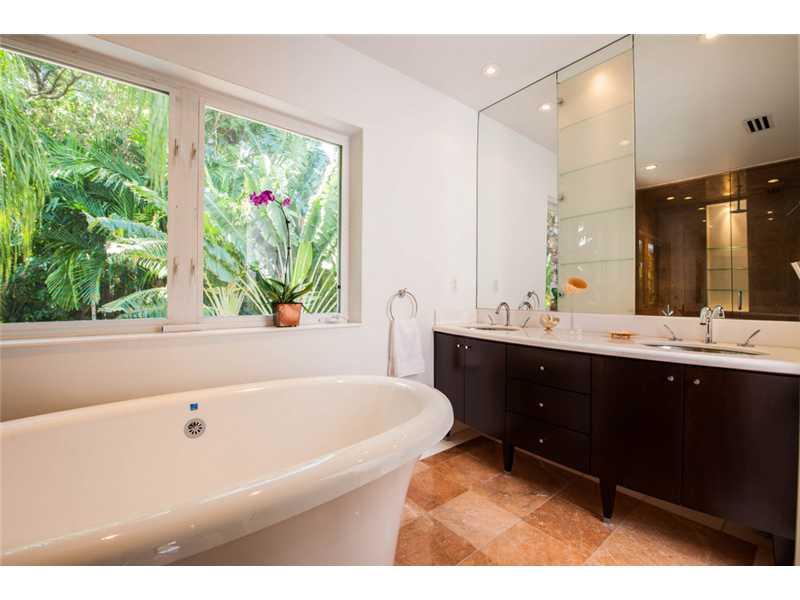 NAUTILUS EXT 2ND - Residential