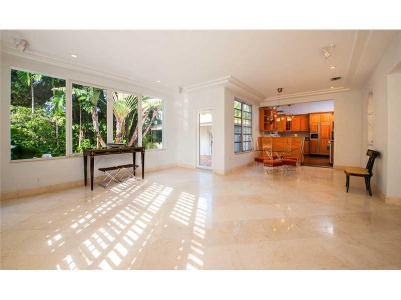 NAUTILUS EXT 2ND - Residential