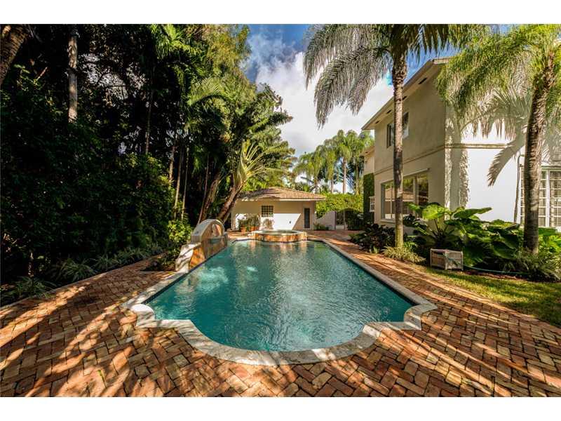 NAUTILUS EXT 2ND - Residential