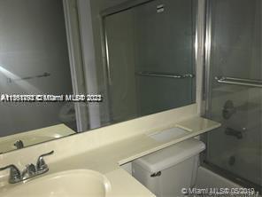 PARC CENTRAL AVENTURA EAST - Residential Lease