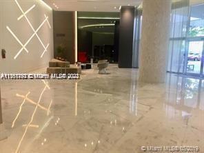PARC CENTRAL AVENTURA EAST - Residential Lease