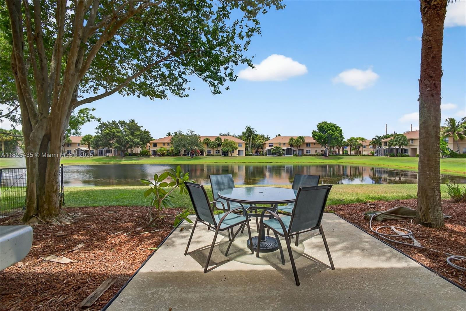 SEMINOLE ESTATES & TOWNHO - Residential