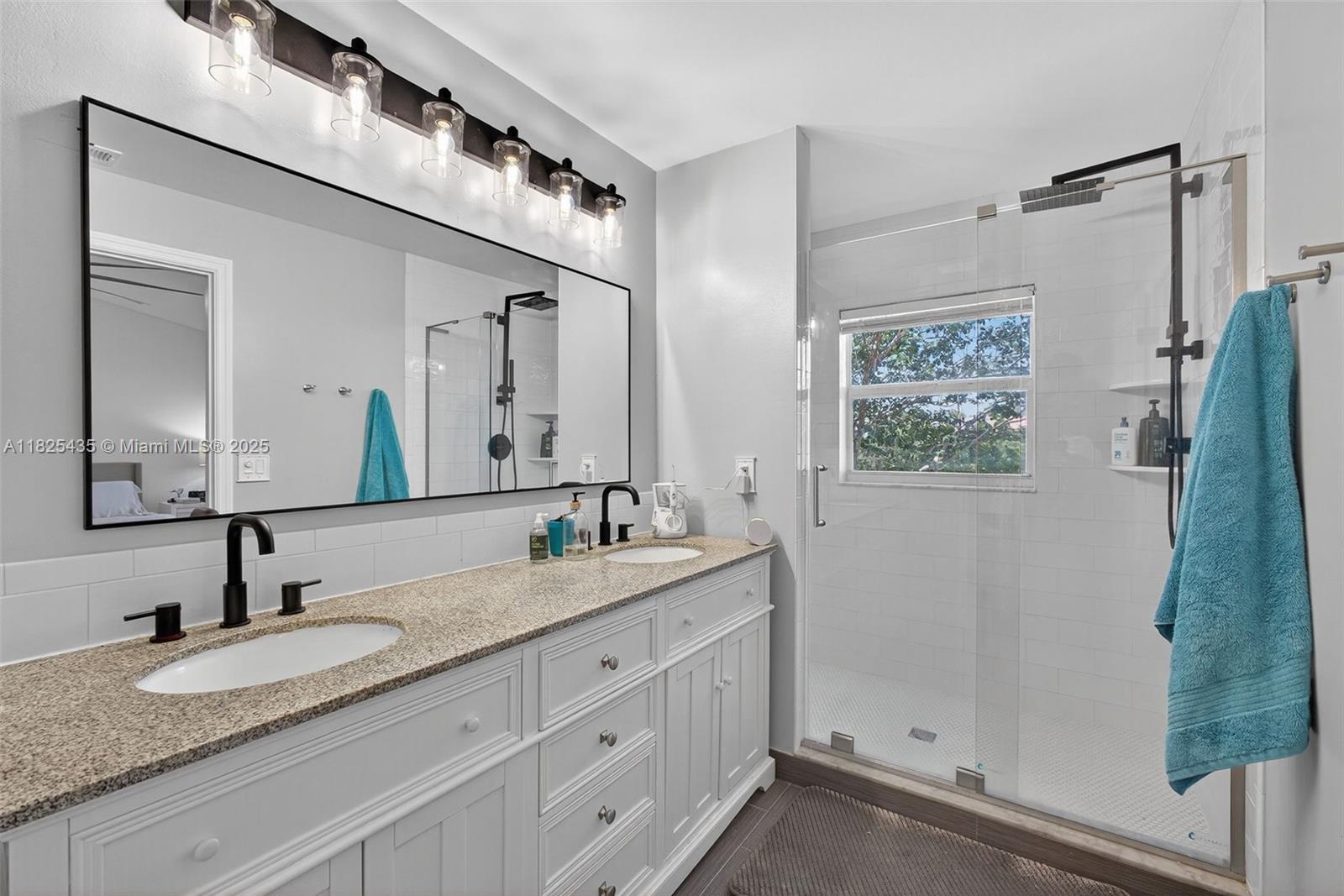 SEMINOLE ESTATES & TOWNHO - Residential