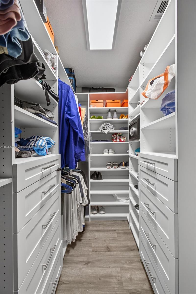 SEMINOLE ESTATES & TOWNHO - Residential