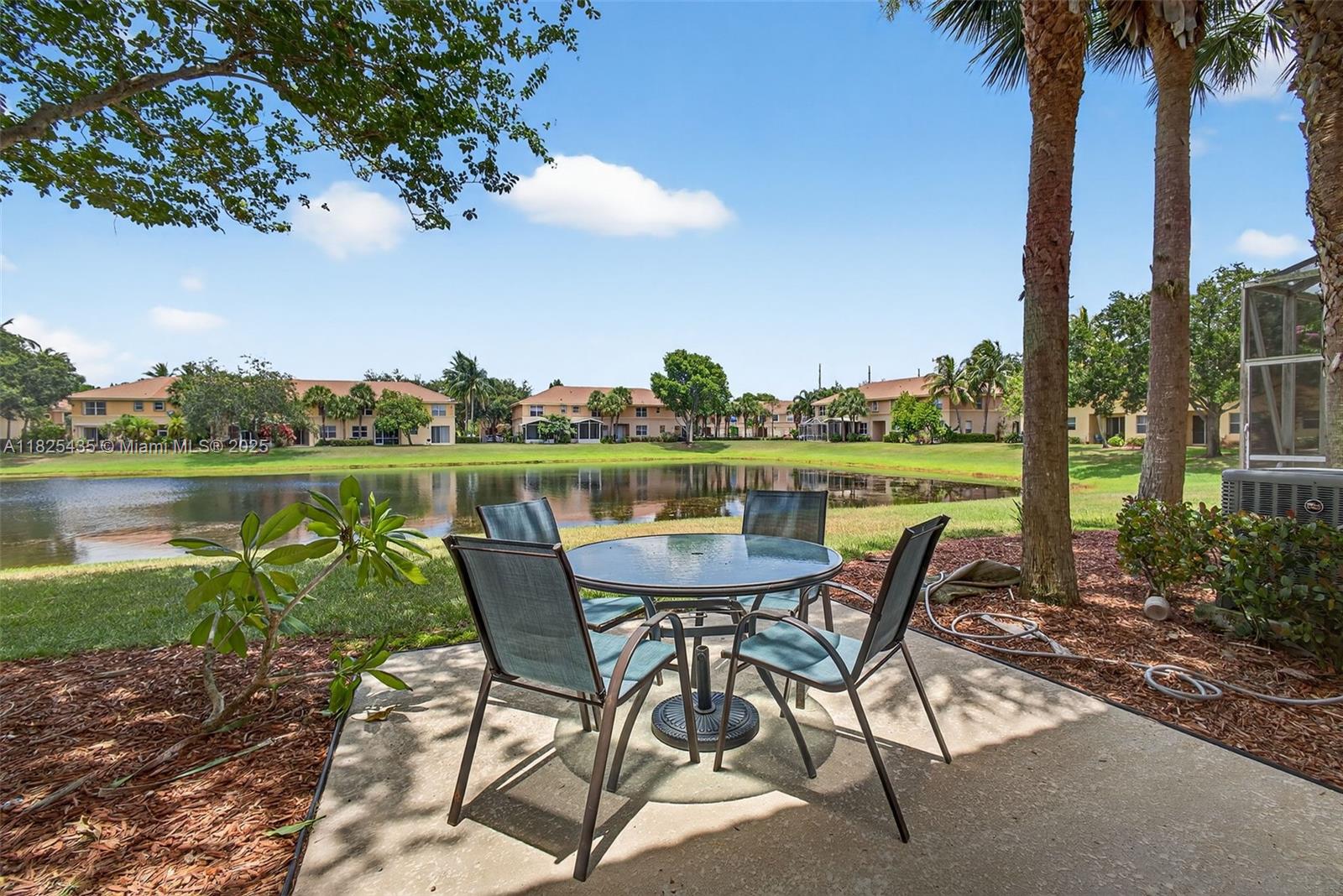 SEMINOLE ESTATES & TOWNHO - Residential