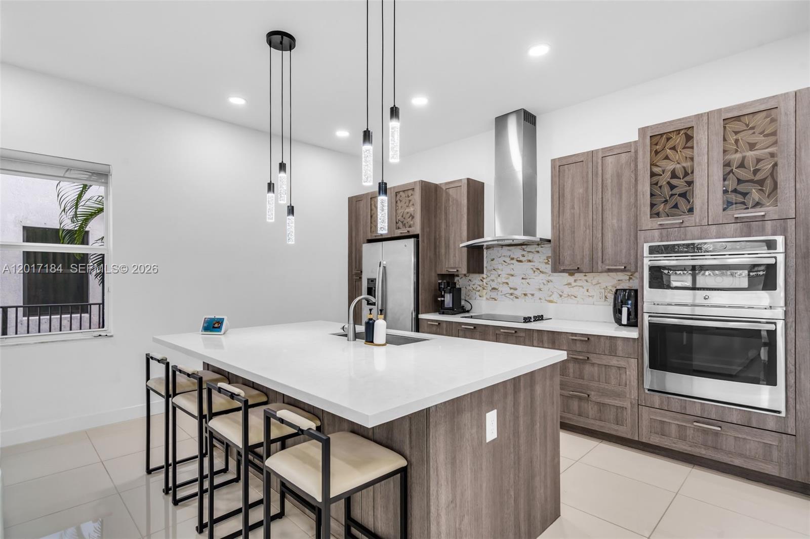 DUNNWOODY LAKE - Residential