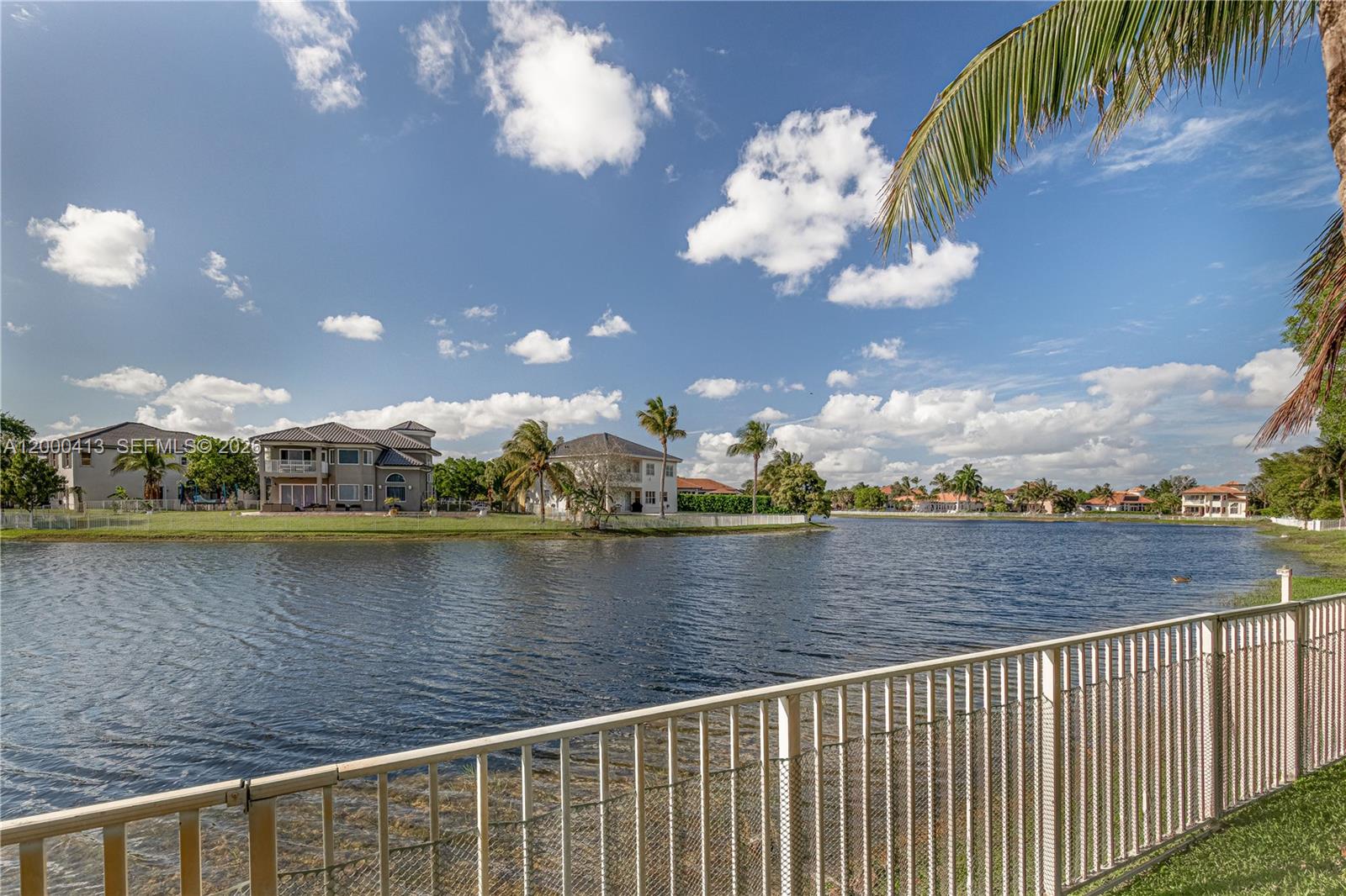 SUNSET LAKES PLAT ONE - Residential