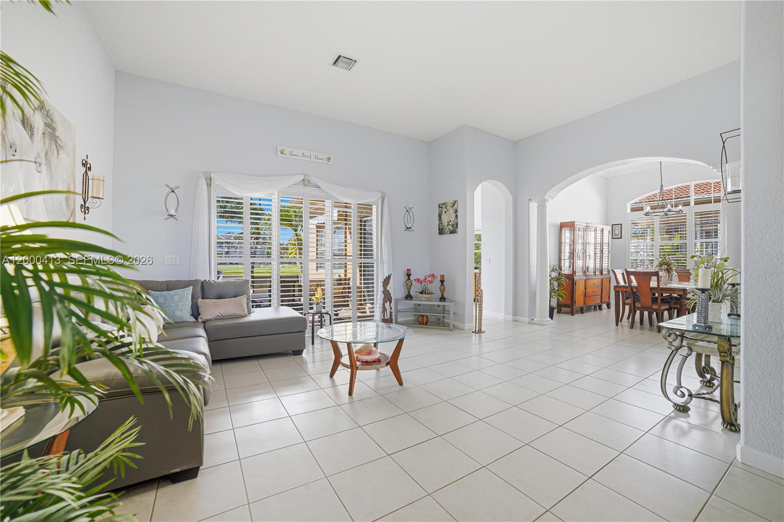 SUNSET LAKES PLAT ONE - Residential