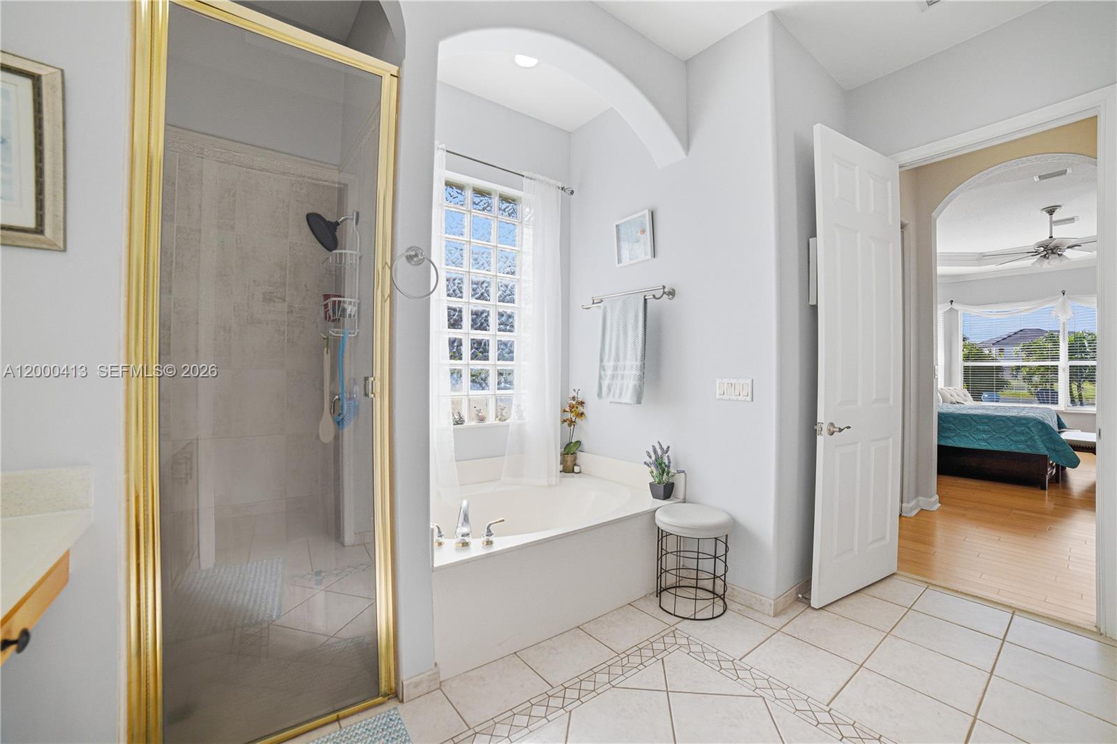 SUNSET LAKES PLAT ONE - Residential