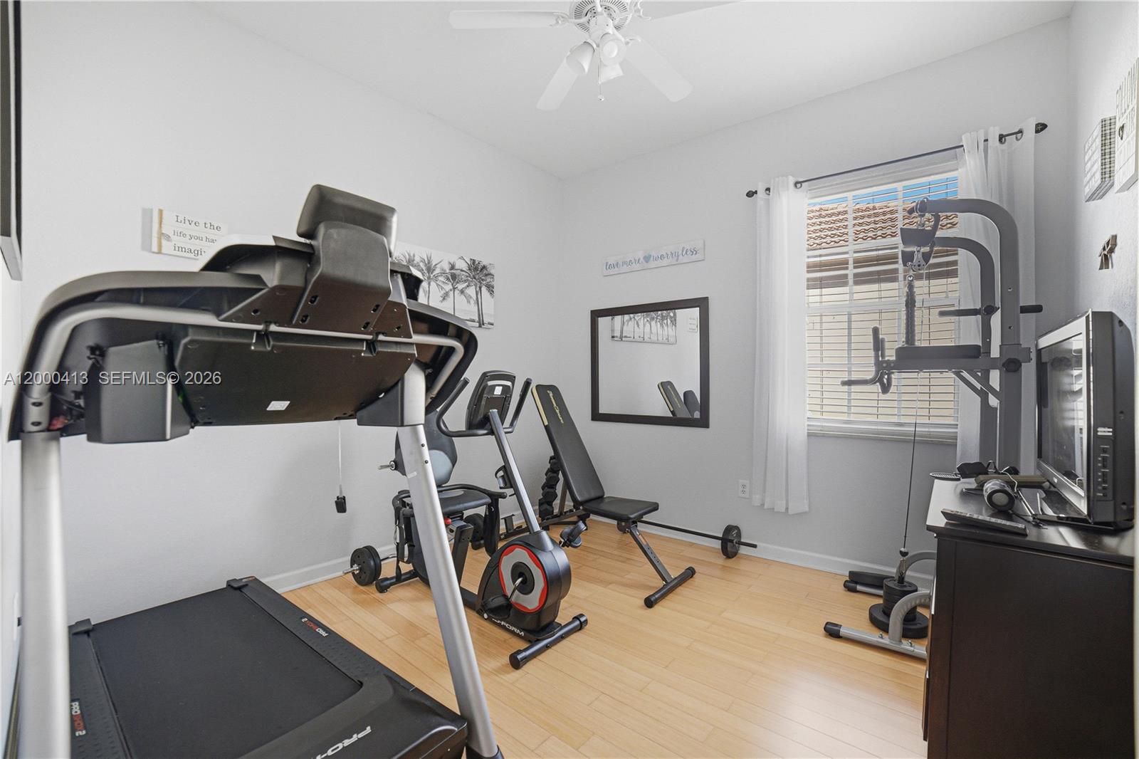 SUNSET LAKES PLAT ONE - Residential