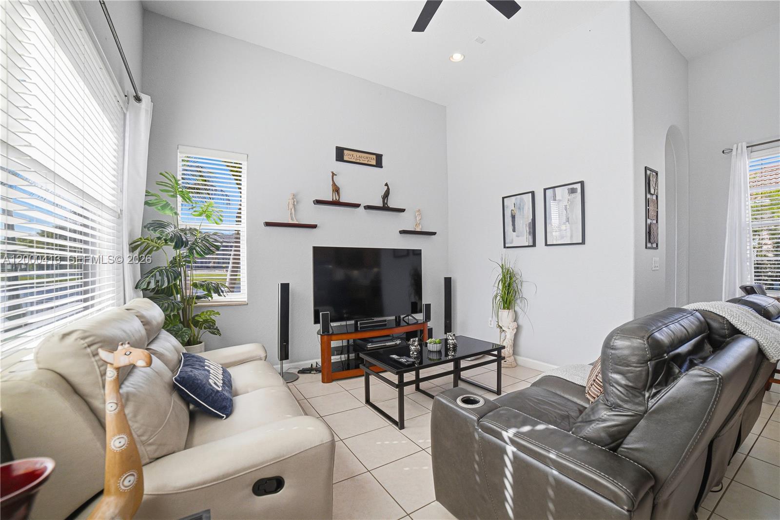 SUNSET LAKES PLAT ONE - Residential