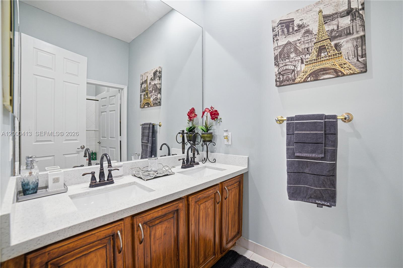 SUNSET LAKES PLAT ONE - Residential