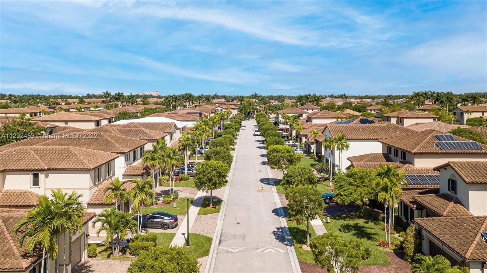 BAYWINDS AT COZUMEL - Residential