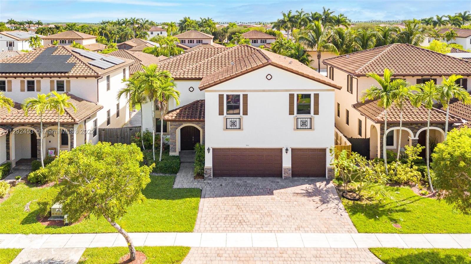 BAYWINDS AT COZUMEL - Residential