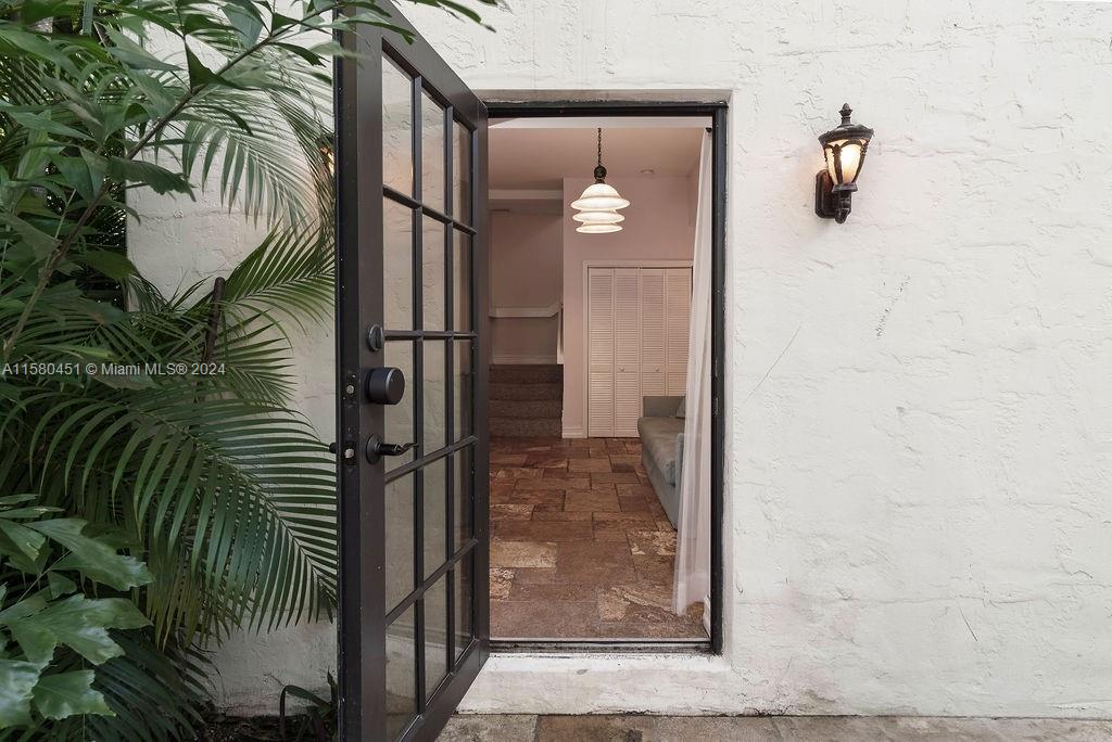 MIAMI SHORES SEC 1 AMD - Residential