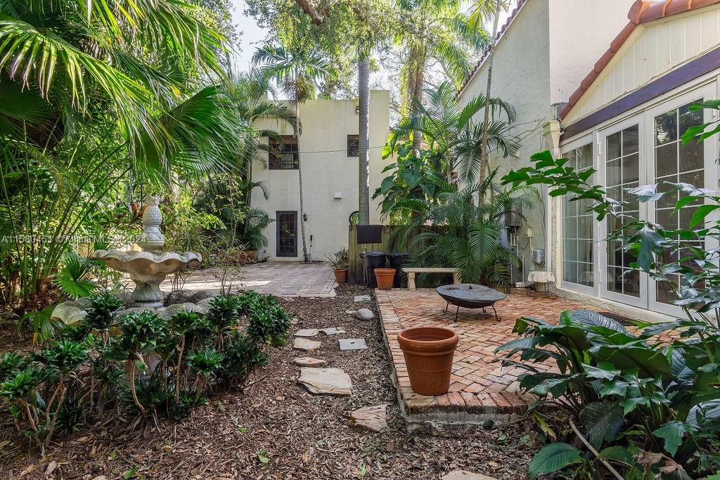 MIAMI SHORES SEC 1 AMD - Residential