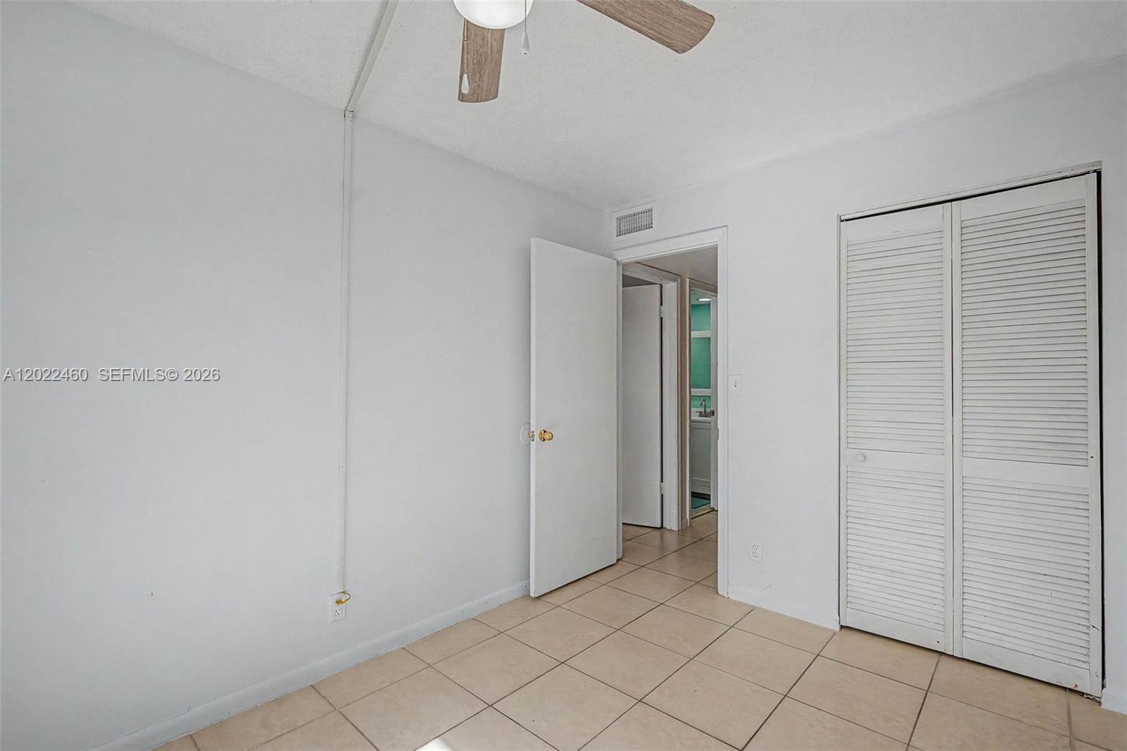 TOWNHOUSES AT NOVA - Residential