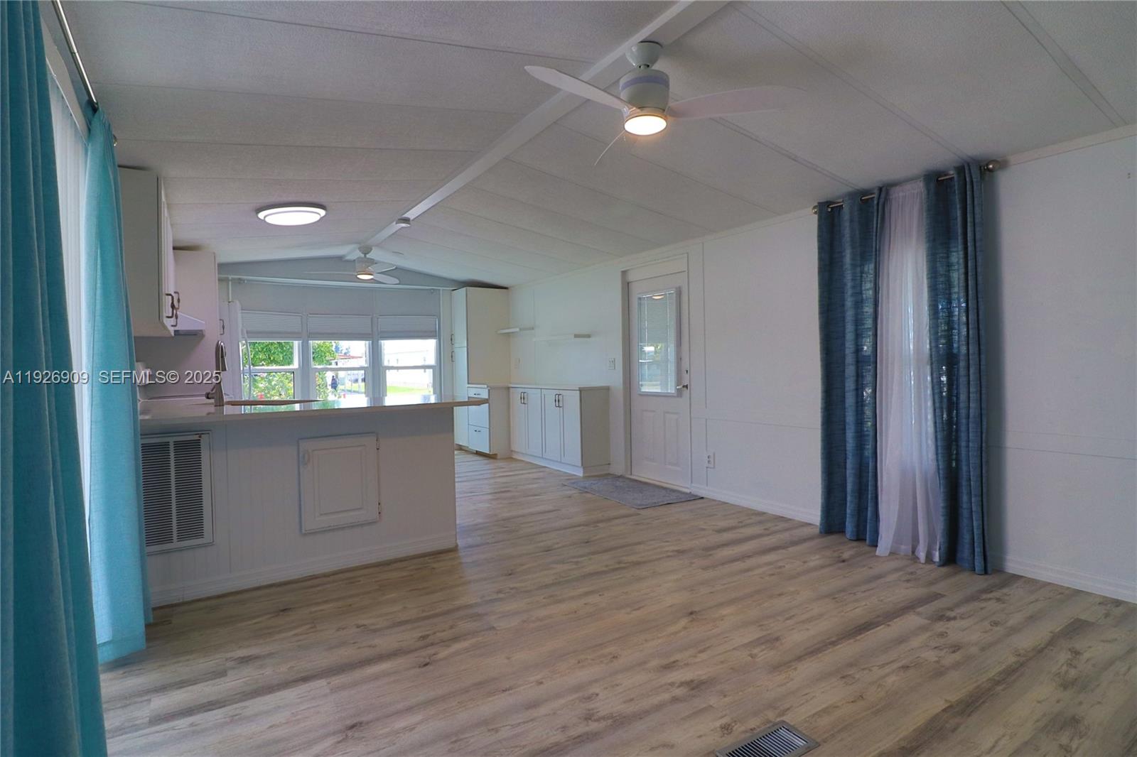 WEST WINDS - Residential